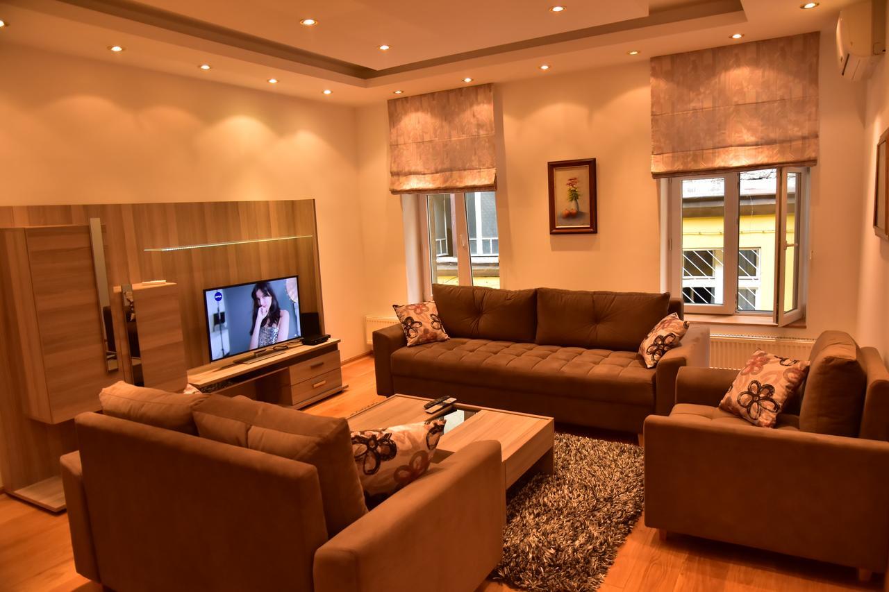 Ferhadija Luxury Apartment SJJ Exterior foto